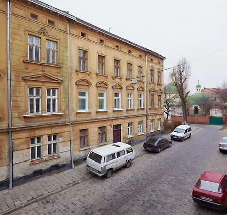 Pylnykarska 6 Appartement Lviv